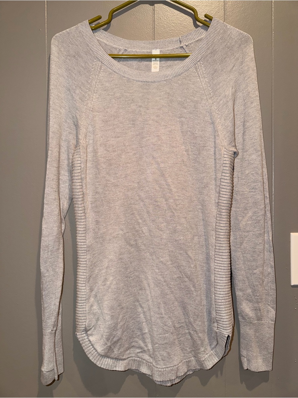 Lululemon Hello Aloe Pullover Sweater Light Grey Heather Size 4